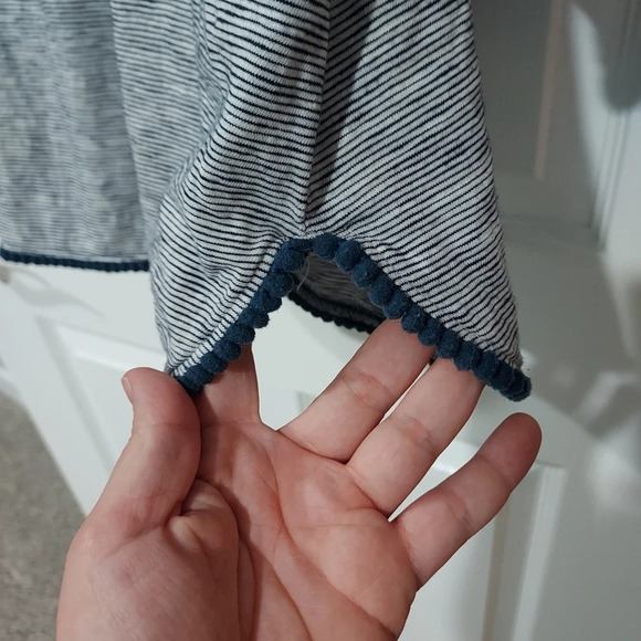 Talbots Woman Navy Blue & White Striped Scoop Neck Blouse in Size 2X - Picture 11 of 12